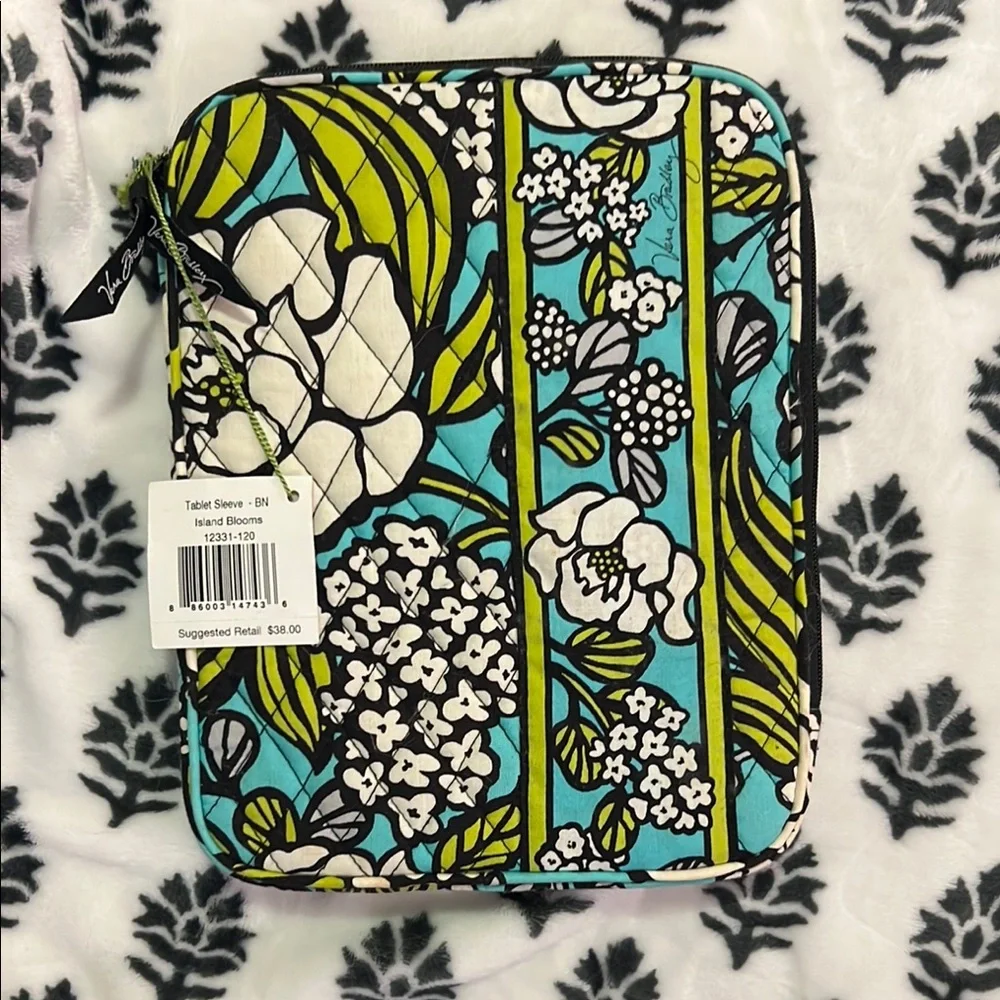 Vera Bradley Blue and Green Tablet Cover with Stylish Design
